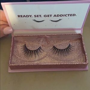 Brand new! Lashaholic they’re real, I swear lashes
